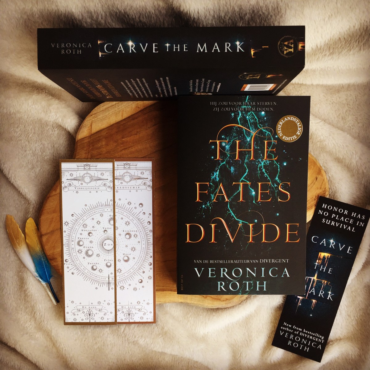 The Fates Divide – Veronica Roth – My Winged Books – Reviews van Young ...