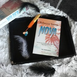 Nova – Rebecca Yarros
