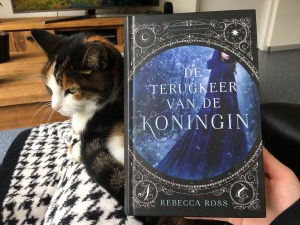 De terugkeer van de koningin (2)