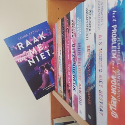 Raak me. Niet. – Laura Kneidl