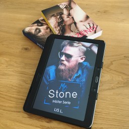 Mr. Stone – Lis Lucassen (blog tour)