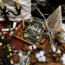 Misfit – Elle Kennedy